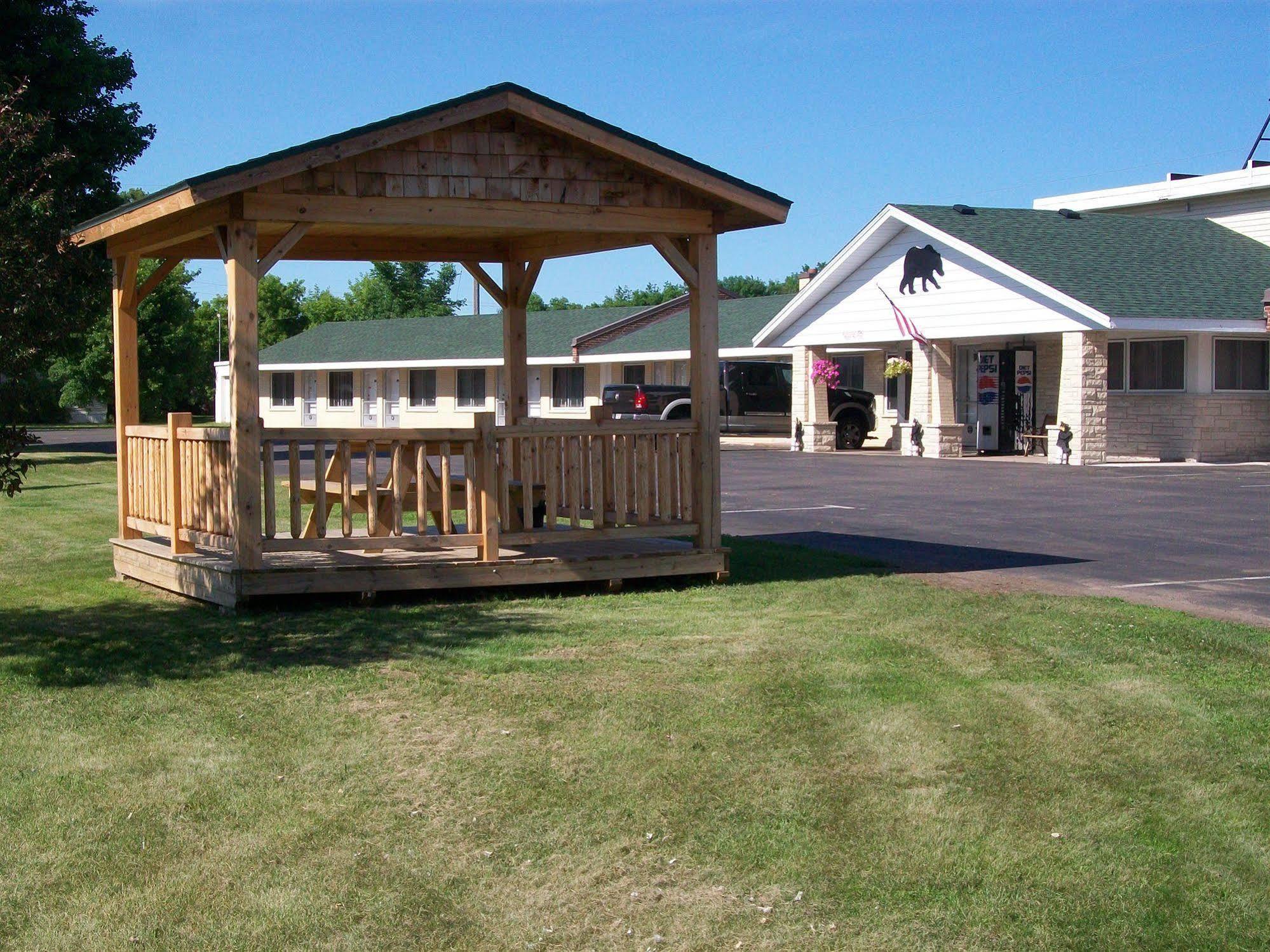 Black Bear Motel Cameron Bagian luar foto